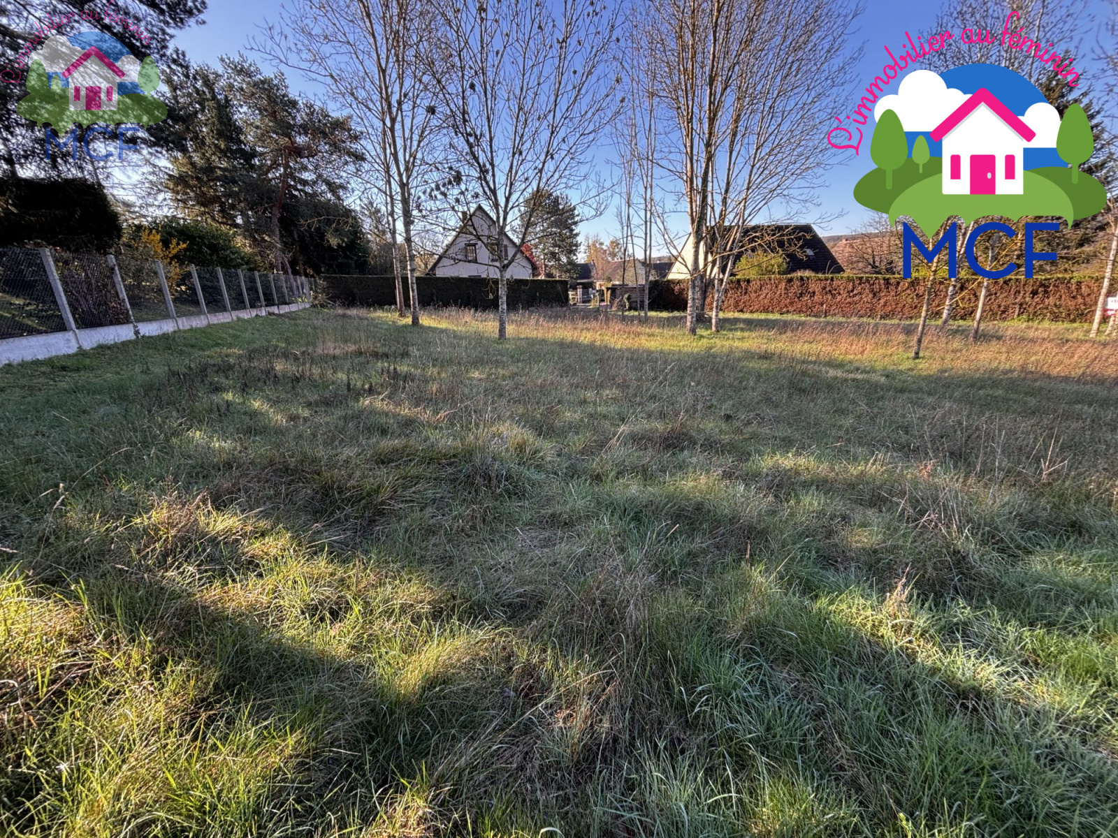 Image_, Terrain, Bréval, ref :VT233-MCFBREVAL